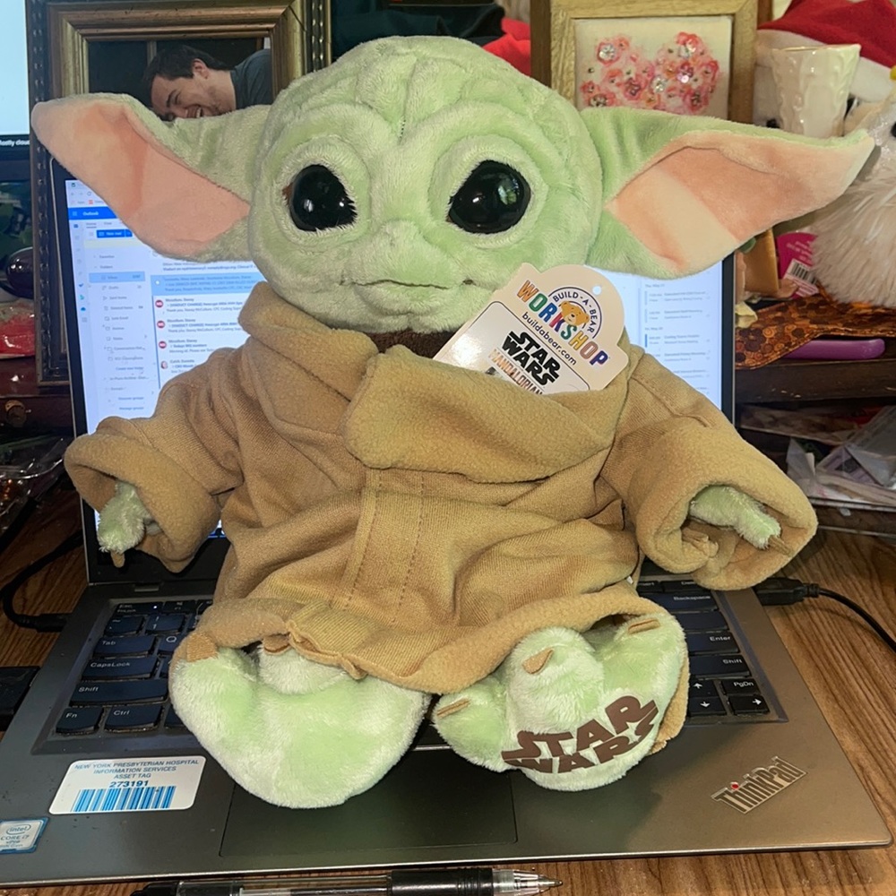 Grogu build a bear